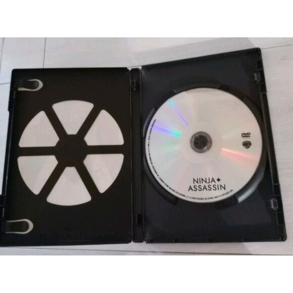 Ninja Assassin (DVD, 2009)  Rain, Naomie Harris Action Movie GUC - Picture 2 of 3